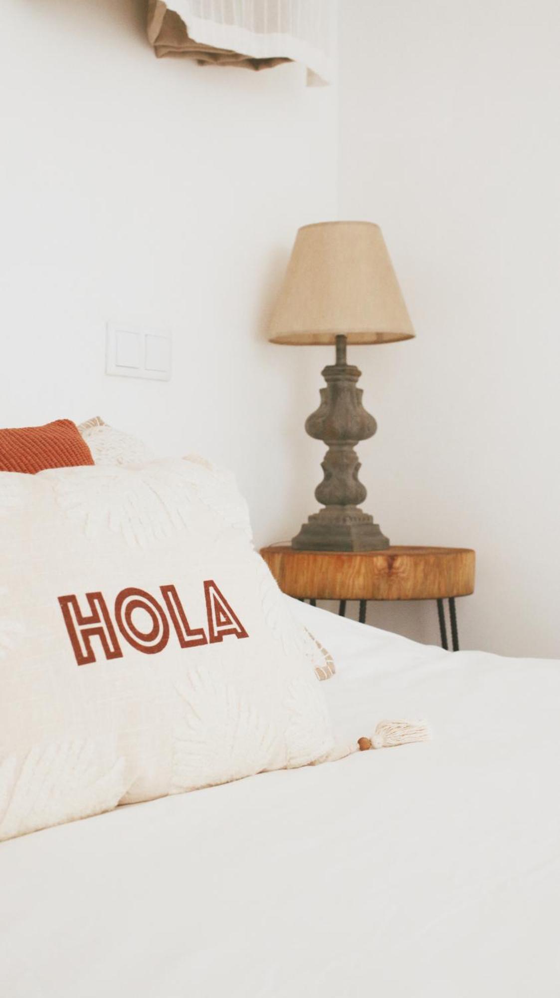 Vila Vale Guest House - Surf & Yoga Шарнека Екстериор снимка