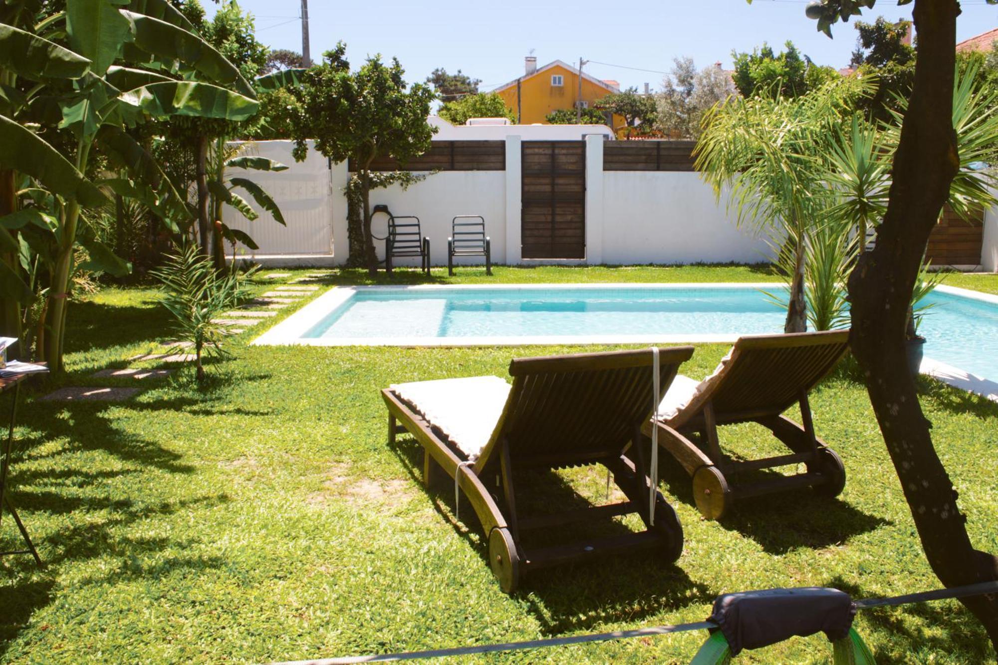 Vila Vale Guest House - Surf & Yoga Шарнека Екстериор снимка